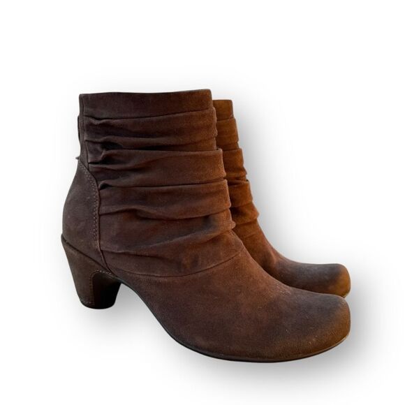 Earthies Vicenza Boot Brown Suede Slouch Zip Up Ankle Bootie Women's size 6.5B - Picture 7 of 16